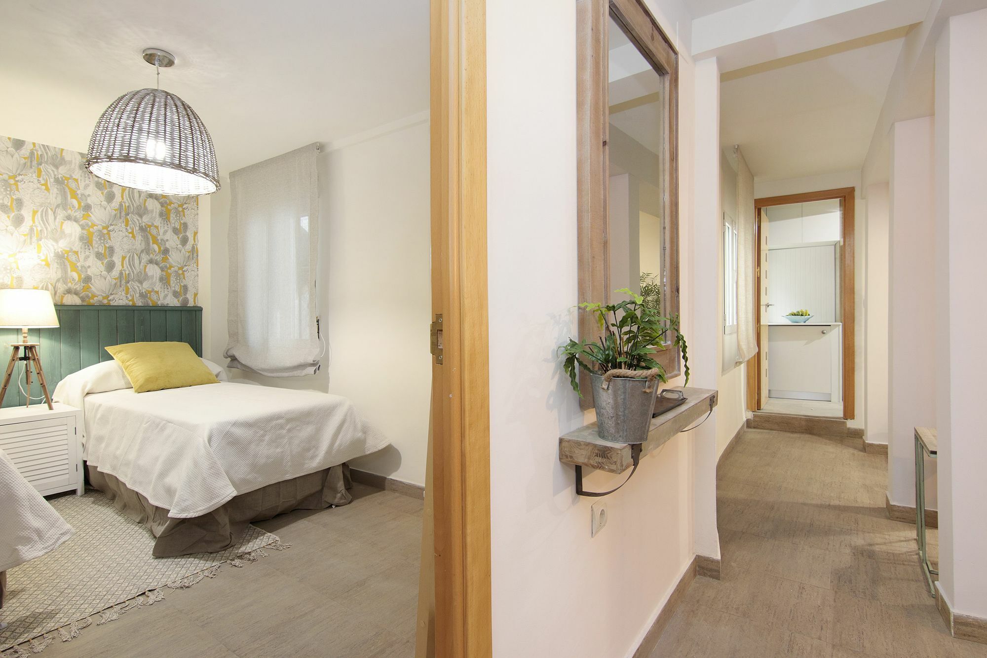 Chezmoihomes Cathedral Apartment 2Br กรานาดา ภายนอก รูปภาพ